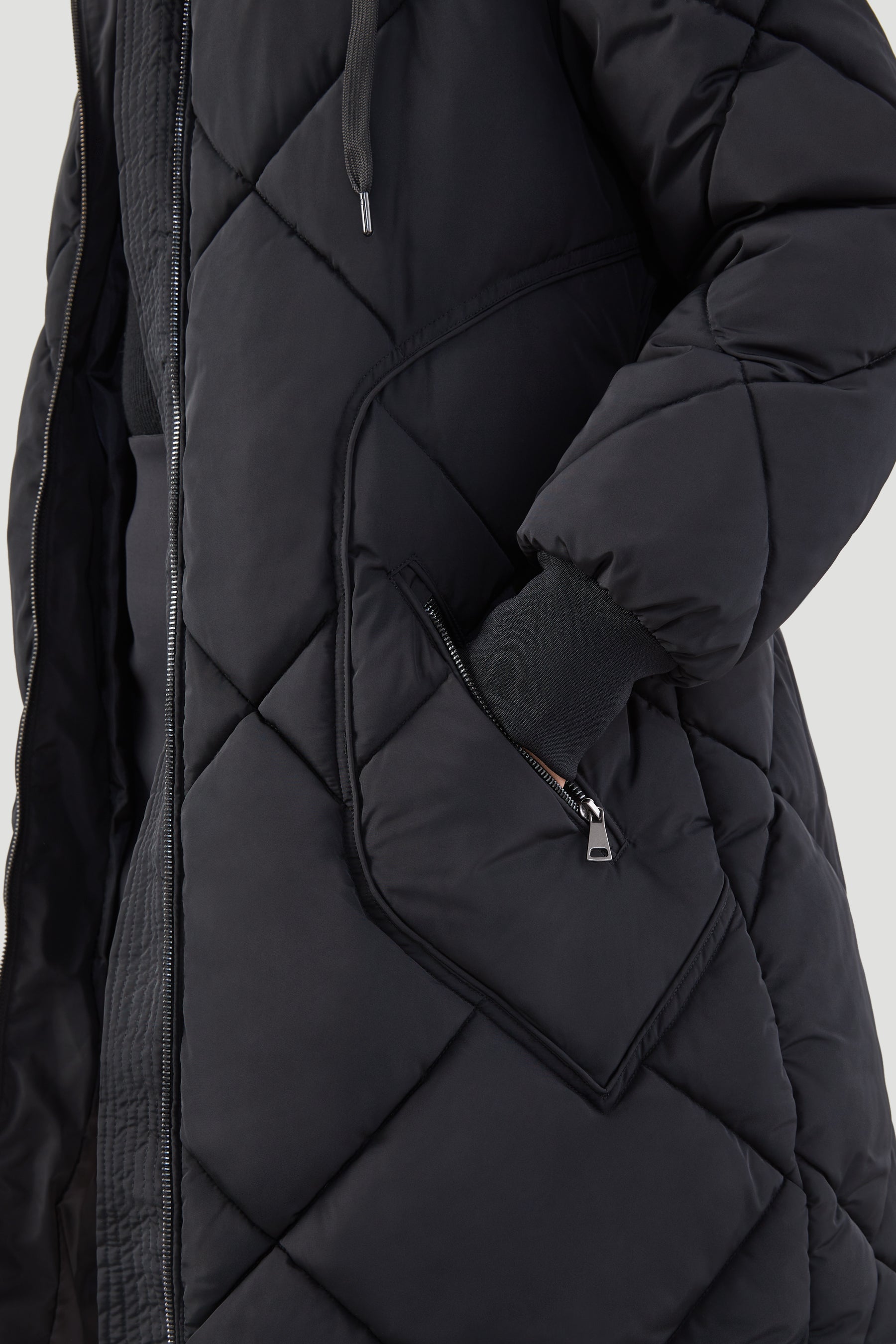 QUILTED BELTED COAT
