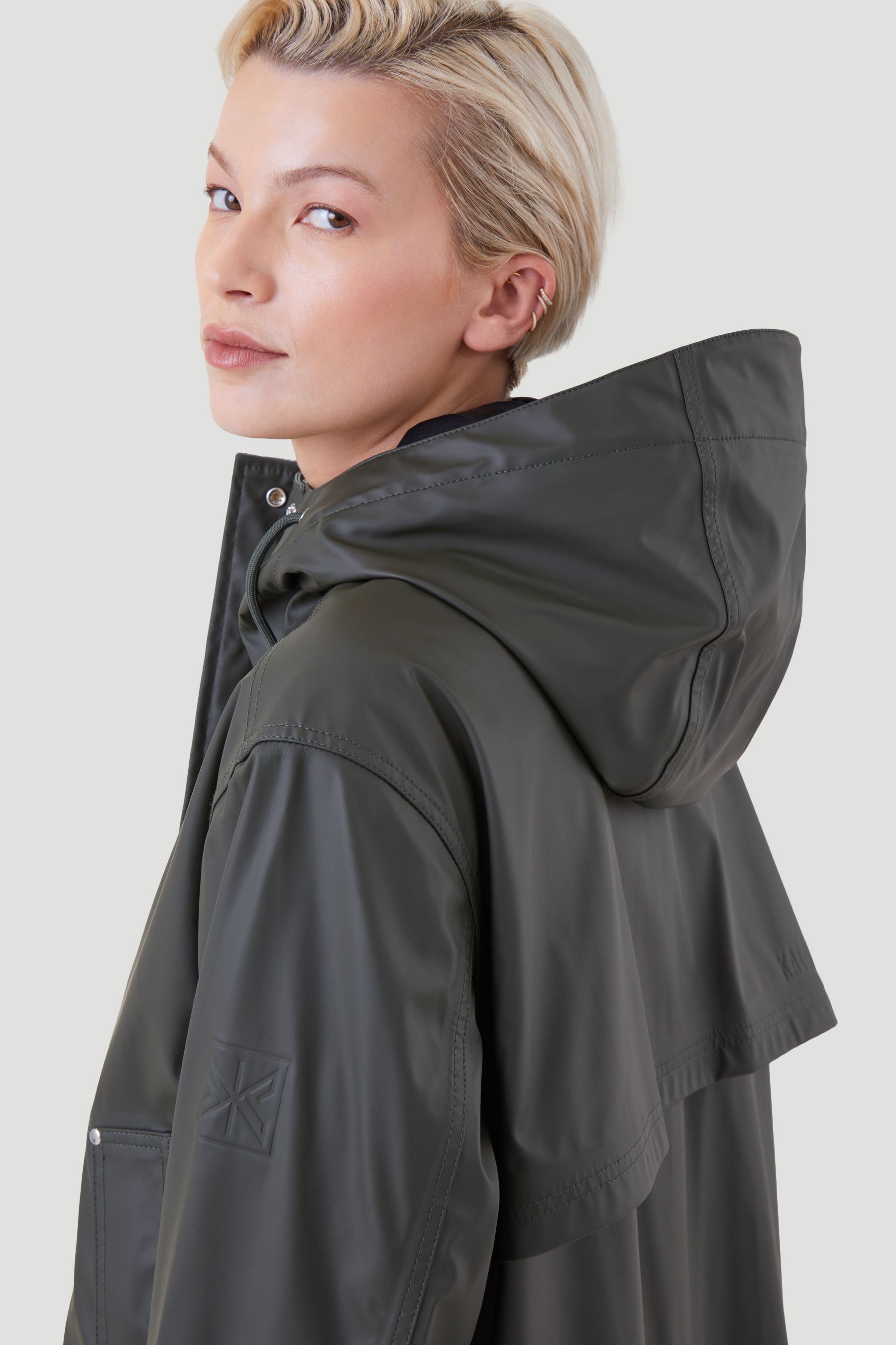 LONG TORR RAINCOAT