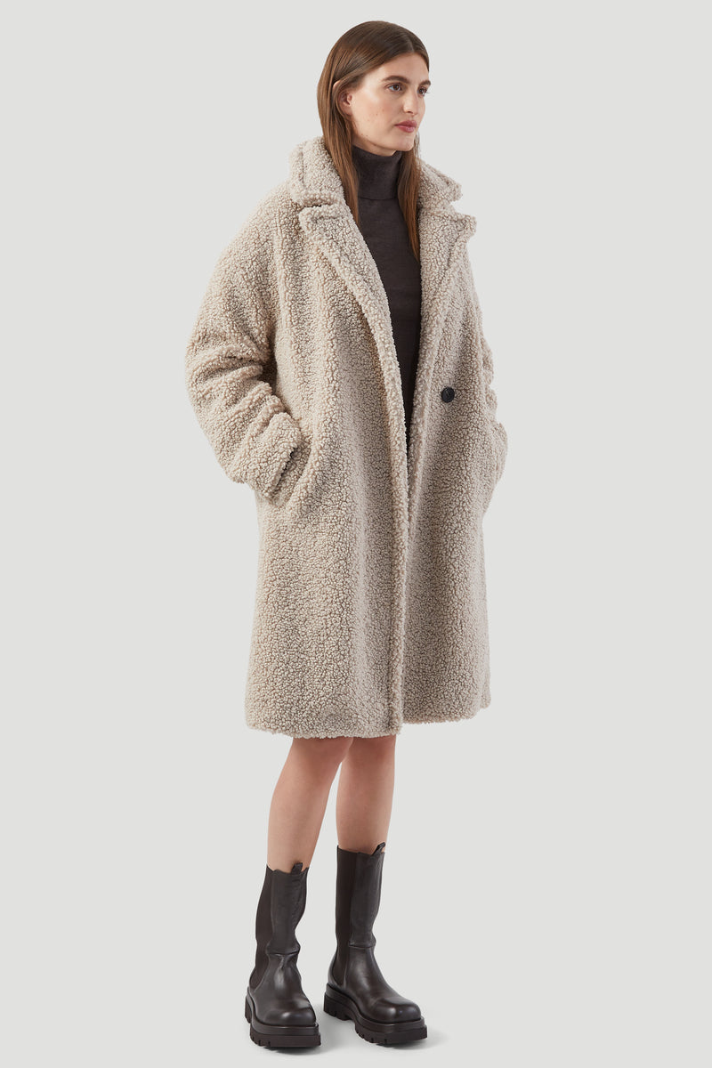 Supertrash odyssey shop teddy coat