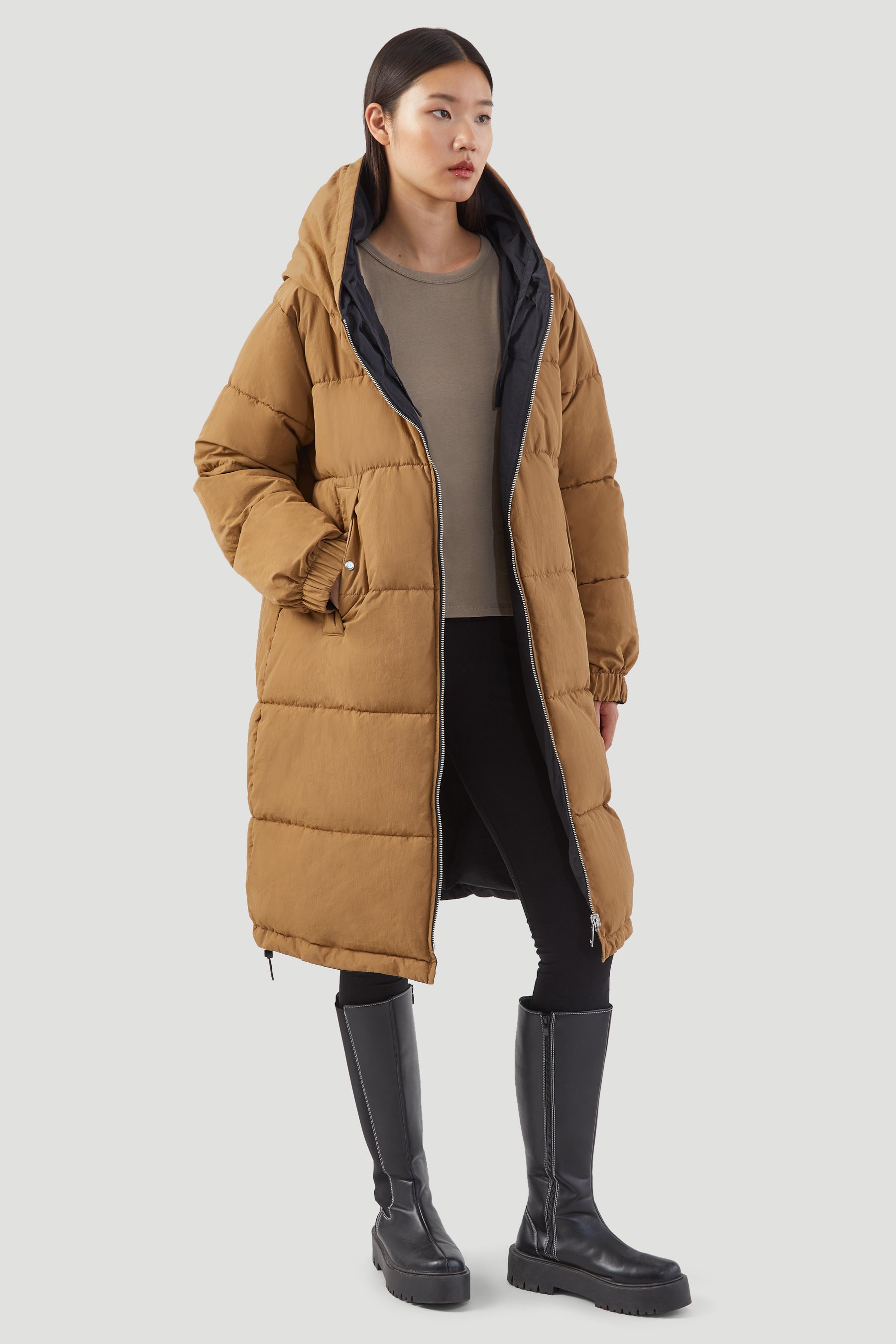 REVERSIBLE PUFFER COAT