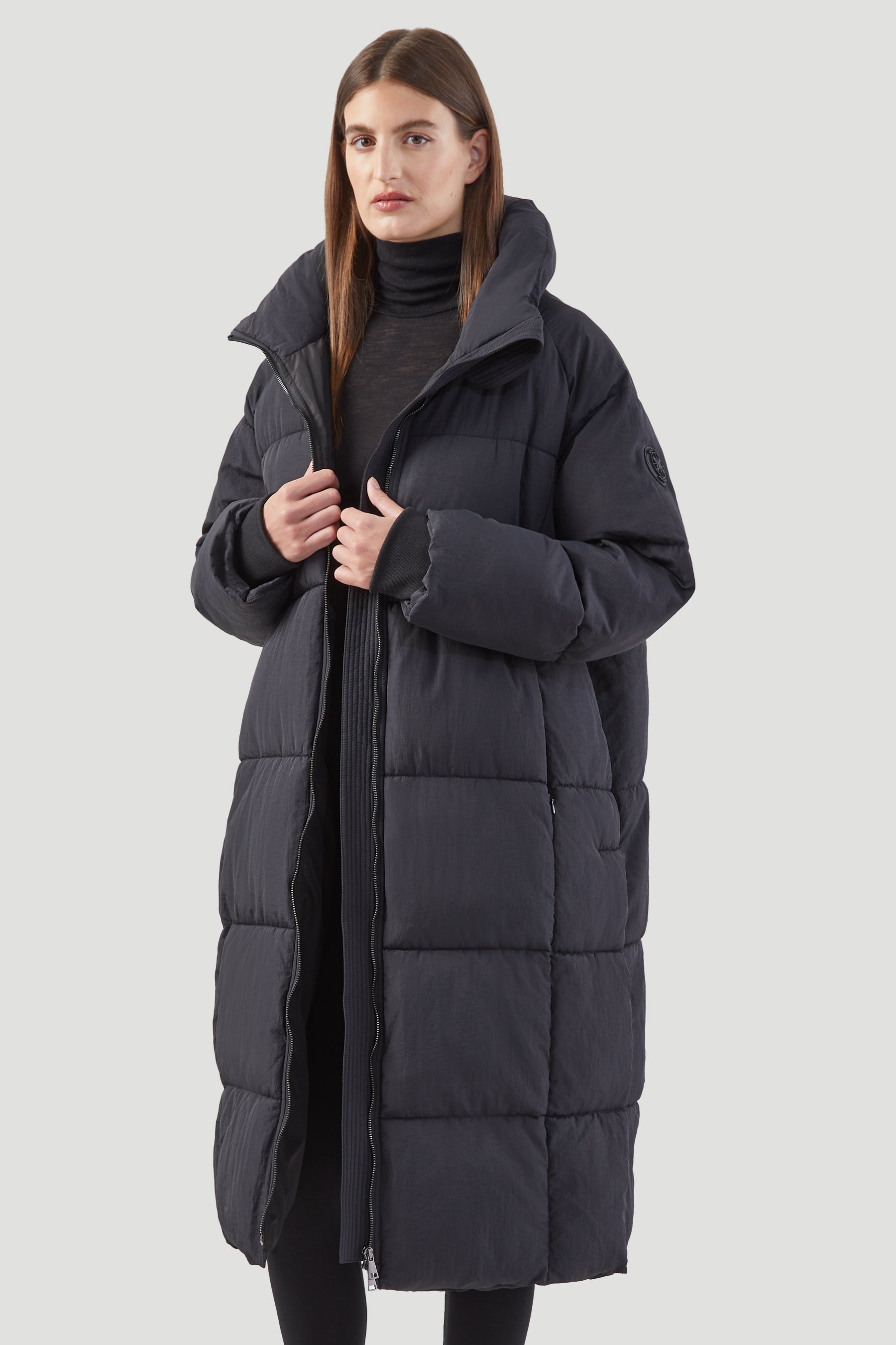 THE LONG PUFFER COAT